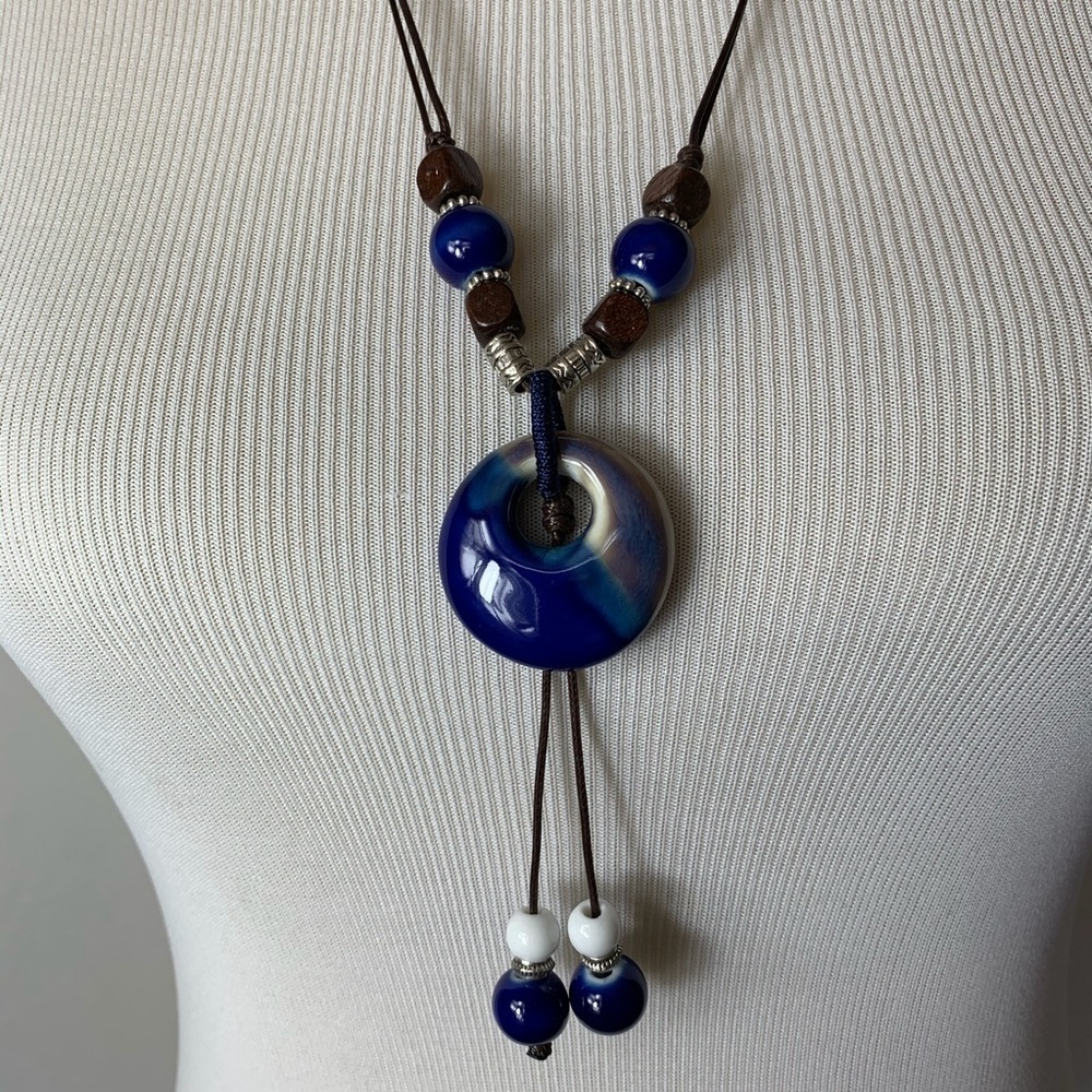 New blue long necklace